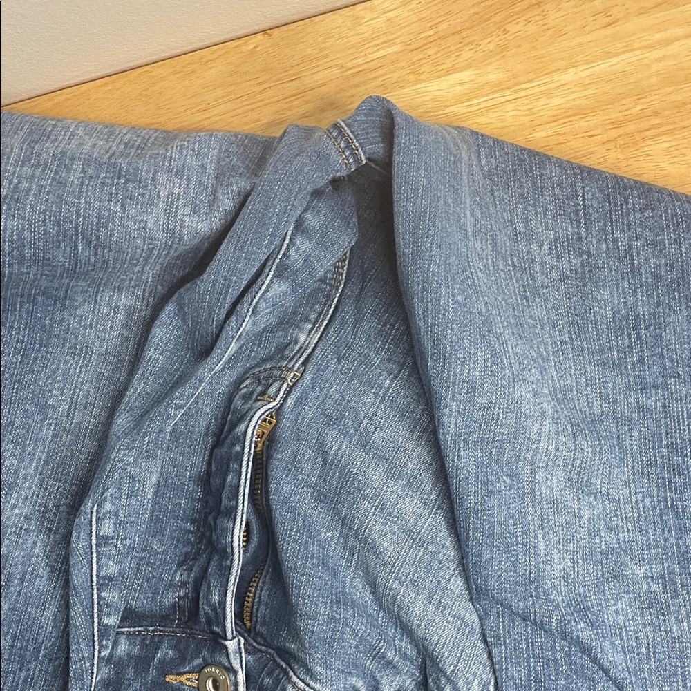 Torrid Blue Frayed Hem Jeans - Picture 7 of 8